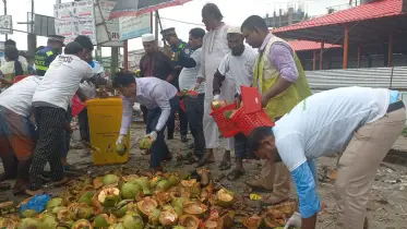 পরিচ্ছন্ন সৈকতের স্বপ্নে এগিয়ে যাচ্ছে কুয়াকাটা