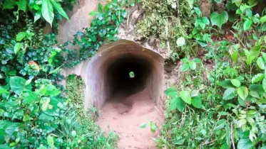 ছাগলনাইয়ায় ঐতিহ্যের নিদর্শন শমসের গাজীর রহস্যময় সুড়ঙ্গ