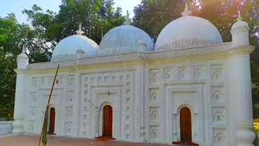 কালের সাক্ষী মিঠাপুকুরের ফুলচৌকি মসজিদ!