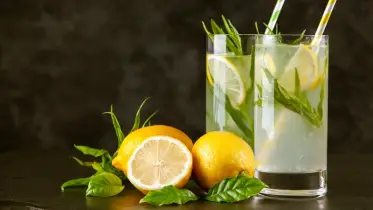 সকালের লেবুপানি কিডনির জন্য ভালো না খারাপ?