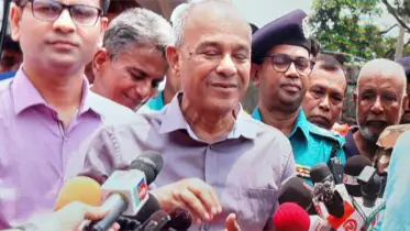 দুর্নীতির টাকা না থাকায় বড় গরু কিনতে পারছে না: স্বরাষ্ট্র উপদেষ্টা