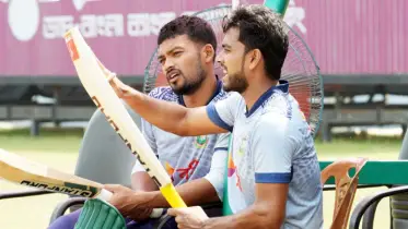 শান্তর জায়গায় টেস্ট অধিনায়ক হচ্ছেন কে? মিরাজ ও লিটনের নাম আলোচনায়