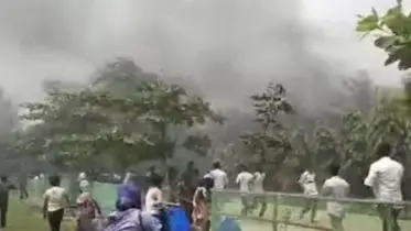 উত্তরার বিমান বাহিনীর প্রশিক্ষণ বিমান বিধ্বস্ত