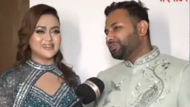 স্বামীর সঙ্গে সংসারের মিষ্টি ঘটনাগুলো প্রকাশ করলেন বারিশা