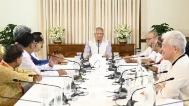আওয়ামী লীগ নিষিদ্ধ করায় আরেকটা যুদ্ধ পরিস্থিতি তৈরি হয়েছে: প্রধান উপদেষ্টা