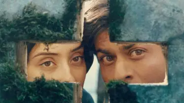 কালজয়ী ‘সাতরঙ্গি রে’ গানে উঠে এসেছে রংধনুর সাত রঙে প্রেমের সাত ধাপ!