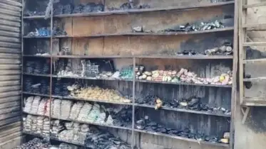রামগঞ্জে আগুনে পুড়ল দোকান, শেষ সম্বল হারিয়ে নিঃস্ব ব্যবসায়ী