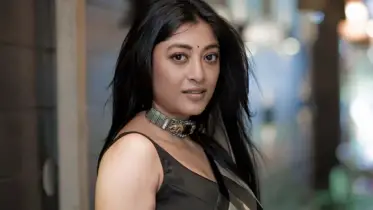 নেটফ্লিক্সের সিরিজে বাঙালি গর্ব পাওলি দাম