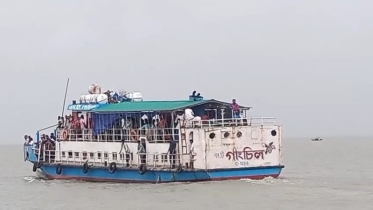 সমুদ্রবন্দরে ৩ নম্বর সতর্ক সংকেত প্রত্যাহার: ভোলায় ৭ দিন পর নৌ চলাচল শুরু