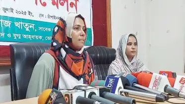 চাঁপাইনবাবগঞ্জে পুলিশি নির্যাতনের অভিযোগ বিএনপি নেত্রীর