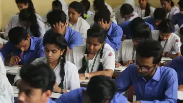 চাটমোহরে চার বিদ্যালয়ে পাস করেনি কেউ