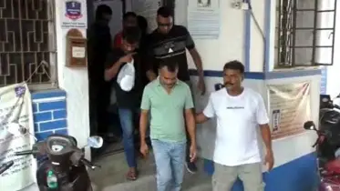 ভারতে আওয়ামী লীগের ৩ নেতা গ্রেপ্তার
