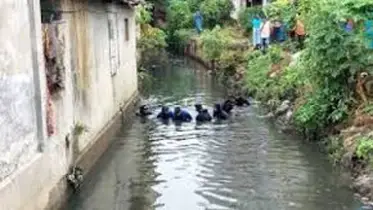উন্মুক্ত খাল-নালায় পড়ে আর কত মৃত্যু