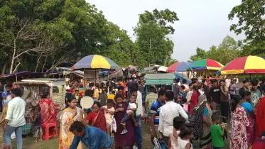 মাদারীপুরের ডাসারে চড়ক মেলা অনুষ্ঠিত