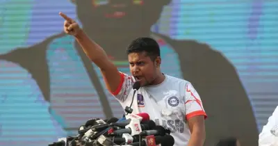 যারা পালিয়ে গেছে, তাদের এদেশে রাজনীতি করার অধিকার নেই: হাসনাত আবদুল্লাহ