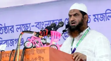যদি বিচার করা হয়, বাটি চালান দিয়েও আ. লীগের ইউপি প্রার্থী খুঁজে পাওয়া যাবে না: মামুনুল হক