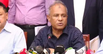 বাংলাদেশ থেকে বৈধ পথে আরও কর্মী নিতে আগ্রহী ইতালি: স্বরাষ্ট্র উপদেষ্টা