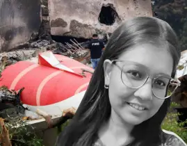 রিকশাওয়ালা বাবার মুখে হাসি ফুটাতে পারলোনা মেয়ে,  বিমান বিধ্বস্তে সব স্বপ্ন ভেঙে চুড়মার!