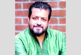 আম বিক্রেতা চিত্রনায়ক ওমর সানী