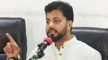 উপদেষ্টা আসিফকে ক্ষমা চাইতে হবে: ইশরাক হোসেন