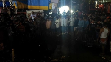 আশুলিয়ায় যাত্রীবাহী লেগুনা ড্রেনে পড়ে নিহত ২, আহত ৪