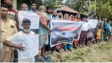 বাগেরহাটে তিন গ্রামের ভবিষ্যৎ অনিশ্চিত, নদীভাঙনে শঙ্কিত এলাকাবাসী