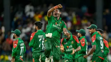 রেকর্ড গড়ে সিরিজ বাঁচালেন তানভীর, কৃতজ্ঞতা জানালেন অধিনায়ক মিরাজকে