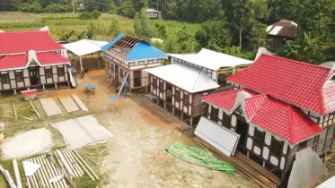 টিনের ঘরের নান্দনিক সৌন্দর্য!