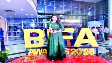 বাইফা অ্যাওয়ার্ড পেলেন তানিয়া আফরিন