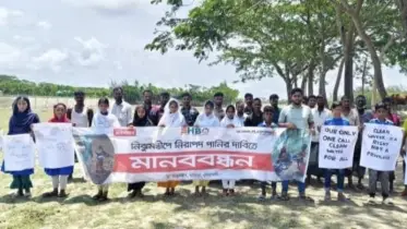 নিরাপদ পানির সংকটে নিঝুম দ্বীপের মানুষ