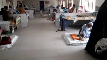 রাজৈর উপজেলা স্বাস্থ্য কমপ্লেক্সের বেহাল দশা, চুরি হয়ে গেছে ফ্রিজ-মোটর