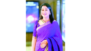 শেষের গল্পে দীপা খন্দকার