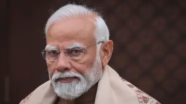 ‘মোদি হটাও, ভারত বাঁচাও’ স্লোগানে উত্তাল ভারত, বিজেপির ভেতরে বিদ্রোহের আভাস