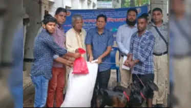 হাটহাজারীতে ৭১ দরিদ্র জেলে পরিবারকে উপকরণসহ ছাগল বিতরণ