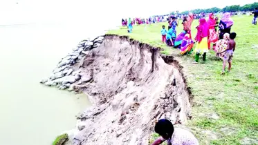 ভাঙনরোধে পাউবোর ৩ প্রকল্পের প্রস্তাব