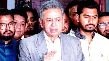 নির্বাচনের দিনকাল ঘোষণা নিয়ে যা বললেন আমির খসরু