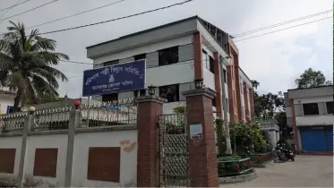 বিদ্যুৎ বিল জমা দিতে গিয়ে প্রতারণার শিকার, আত্মহত্যার হুমকি ব্যবসায়ীর