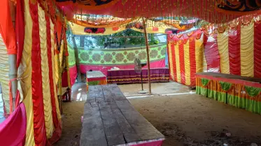 বিয়েবাড়িতে নারীদের তর্কযুদ্ধ, সাবান-স্নো না থাকায় পণ্ড বিয়ে