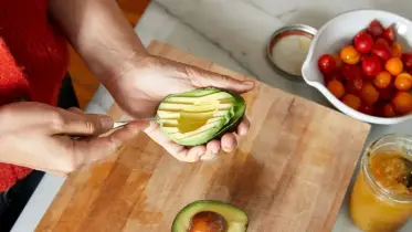 প্রতিদিন অ্যাভোকাডো খাওয়ার ৬টি উপকারিতা