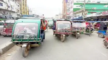 ব্যাটারিচালিত রিক্সা নিয়ন্ত্রণে চাই উদ্যোগ