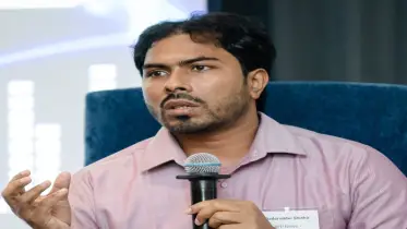 সোশাল মিডিয়া ধর্মীয় রাজনীতির দুর্বলতা উন্মোচন করছে: ফ্যাক্ট চেকার কদরুদ্দিন শিশির