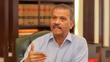 আ.লীগ নিষিদ্ধ নিয়ে এবার মুখ খুললেন আসিফ নজরুল