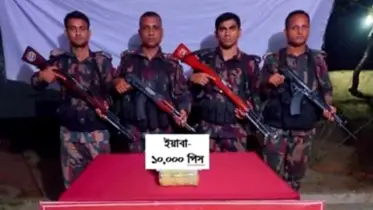 নাইক্ষ্যংছড়ির ঘুমধুম সীমান্তে পাচারকারীদের ফেলে যাওয়া কাপড়ের ব্যাগে মিলল ১০ হাজার ইয়াবা