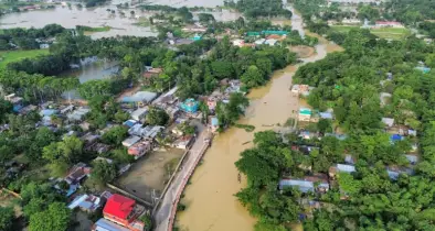 ভারী বৃষ্টিতে বন্যা ঝুঁকিতে ৬ জেলা: আবহাওয়া অধিদপ্তরের সতর্কবার্তা