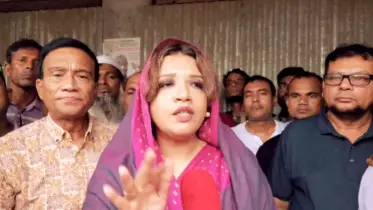 সালথায় যুবলীগ নেতার হামলায় ক্ষতিগ্রস্ত বাড়িঘর পরিদর্শন করলেন শামা ওবায়েদ