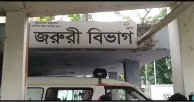 ভ্যানের চাকায় ওড়না পেঁচিয়ে গৃহবধূর মর্মান্তিক মৃত্যু