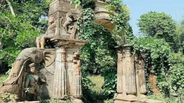 ধ্বংসের দ্বারপ্রান্তে পাবনার ’তের জমিদার’ বাড়ি