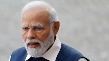 টালমাটাল মোদীর গদি!