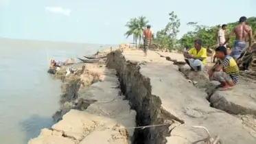 ভোলার চরফ্যাশনে নদী ভাঙন ভয়াবহ আকার ধারণ করেছে 