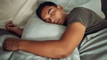যেভাবে রাতের ঘুমের সময়সূচি ঠিক করবেন